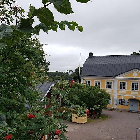 Piispan Majatalo, Pieni Erillistalo Hotel Porvoo Eksteriør billede