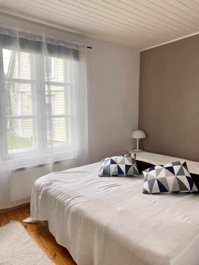Piispan Majatalo, Pieni Erillistalo Hotel Porvoo Eksteriør billede